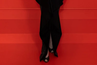 Cipele s otvorenim prstima opet su hit - sada elegantnije nego ikad