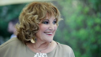 Tereza Kesovija opra&scaron;ta se od publike nakon 60 godina karijere: 'Ne mogu stajati bez &scaron;tapa, ali to mi ne smeta da pjevam'