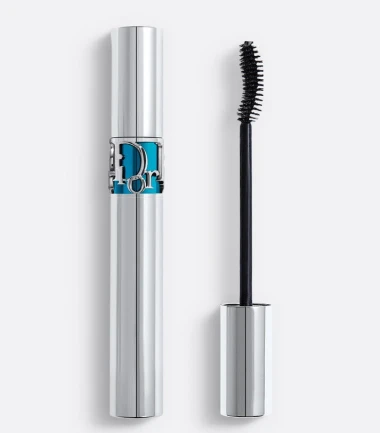 Bez razmazivanja: Najbolje vodootporne maskare koje se isplati kupiti