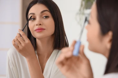 Bez razmazivanja: Najbolje vodootporne maskare koje se isplati kupiti