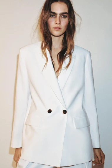 13 savr&scaron;enih: Bijeli sako podiže svaki look, a mi smo prona&scaron;li najbolje modele
