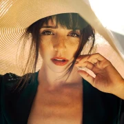 Sun-kissed efekt: Ovo su najbolji bronzeri koje obožavaju i beauty stručnjaci