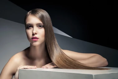 Kako postići viralni glass hair trend? Ovo su najbolji serumi za sjaj