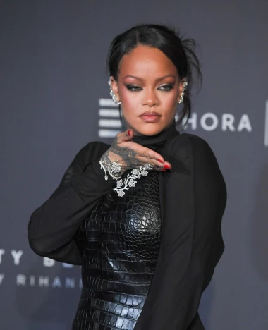 Rihanna u fantastičnim oufitima: Spoj visoke mode i indijske tradicije oduzima dah