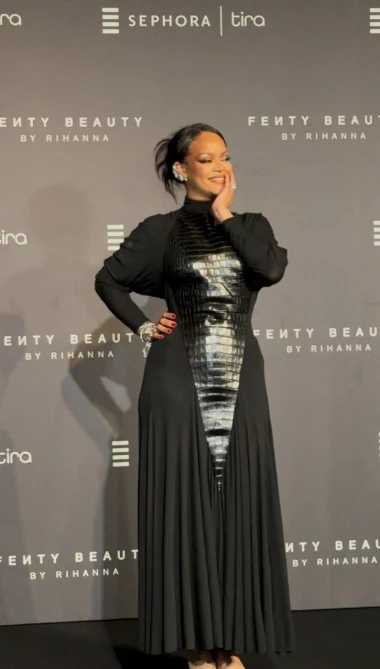 Rihanna u fantastičnim oufitima: Spoj visoke mode i indijske tradicije oduzima dah