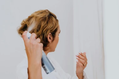 Uzrokuju li &scaron;amponi za suho pranje rak? TikTok je pun upozoravajućih videa