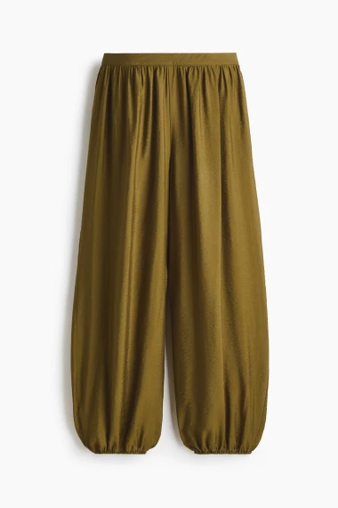 Zara i H&amp;M imaju genijalne modele hlača za proljeće, ovo su na&scaron;i favoriti