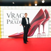 'Vrag nosi Pradu 2' okupio brojne poznate: Iva Majoli, Minea i Meri u super izdanjima