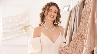 Kako odabrati savr&scaron;en outfit za maturalni ples - i ne posvađati se s kćeri