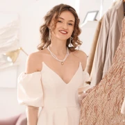 Kako odabrati savr&scaron;en outfit za maturalni ples - i ne posvađati se s kćeri