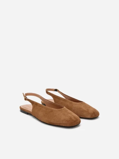 Trend koji se vraća svake sezone: Slingback cipele vladaju proljetnim kolekcijama