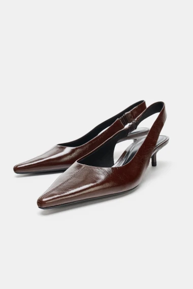 Trend koji se vraća svake sezone: Slingback cipele vladaju proljetnim kolekcijama