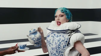 Lady Gaga u nikad luđim izdanjima: Pogledajte najbizarniji modni trenutak godine