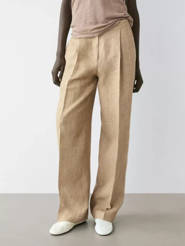 U Massimo Dutti kategoriji posebnih cijena na&scaron;li smo hit komade za toplije dane