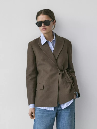 U Massimo Dutti kategoriji posebnih cijena na&scaron;li smo hit komade za toplije dane