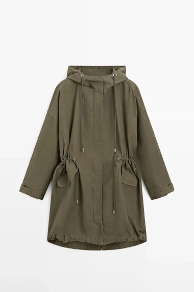 U Massimo Dutti kategoriji posebnih cijena na&scaron;li smo hit komade za toplije dane