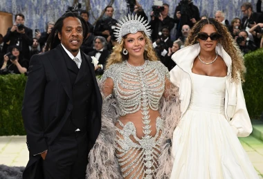 Beyonc&eacute; nakon deset godina na Met Gali, ali Blue Ivy preuzima modni tron