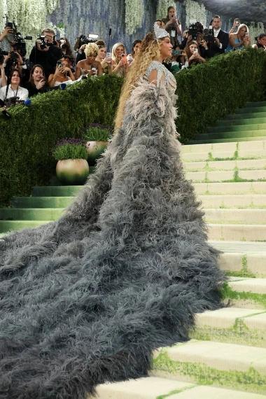 Beyonc&eacute; nakon deset godina na Met Gali, ali Blue Ivy preuzima modni tron