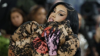 Cardi B na Met Gali &scaron;okirala haljinom: Cista, tumor ili umjetnost?