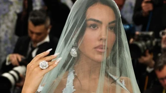Gospa ili mladenka? Georgina Rodr&iacute;guez na Met Galu do&scaron;la u haljini nalik vjenčanici