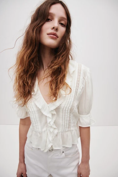 Boho chic se vratio: Izdvajamo najljep&scaron;e bijele bluze
