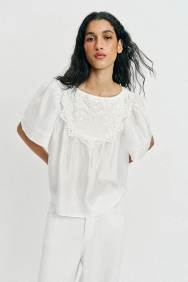 Boho chic se vratio: Izdvajamo najljep&scaron;e bijele bluze
