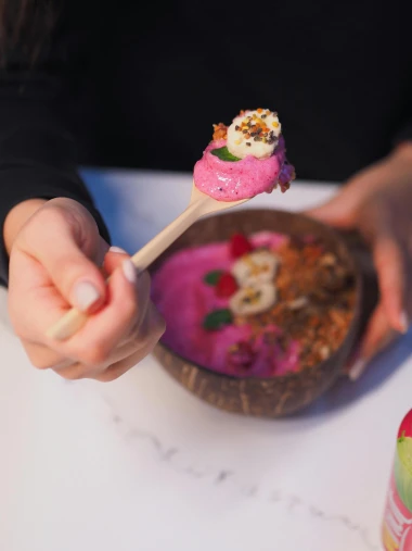 Kako napraviti savr&scaron;eni smoothie bowl? Donosimo najbolje ideje i recepte