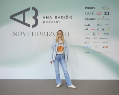 Ana Radi&scaron;ić u Opatiji okupila sporta&scaron;e, umjetnike i poduzetnike: Suze u publici i iskrene ispovijesti obilježile 'Nove horizonte'