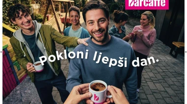 Pokloni ljep&scaron;i dan: Barcaff&egrave; pokrenuo najfeelgood trend na internetu