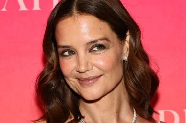 Neobični outfit Katie Holmes podijelio kritičare: Kako se vama sviđa?