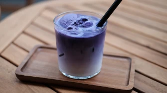 Jeste li već čuli za ube latte? Imamo tri cool recepta za viralni ljubičasti napitak