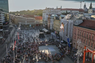 Zagreb je postao velika pozornica: Počelo jubilarno 30. izdanje Cest is d'Best festivala