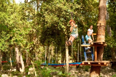 Od robinzonskog kampa do luksuznog eco resorta: Nevjerojatna priča Pine Beach Resorta u Pako&scaron;tanima
