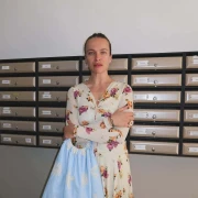 Torba Ljupke Gojić Mikić idealna je za romantične ljetne kombinacije