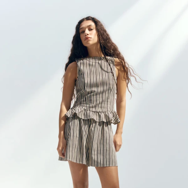 H&amp;M ima sve &scaron;to vam treba za ljeto: Od haljina do efektnih modnih dodataka