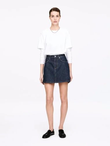 Modni klasik kojem se uvijek vraćamo: Traper suknje hit su i ovog ljeta