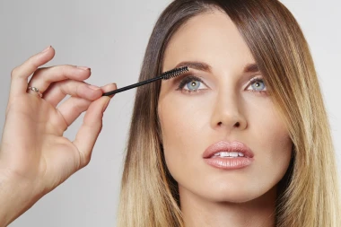 Maskara za volumen ili duljinu? Kako odabrati pravu prema obliku va&scaron;ih trepavica