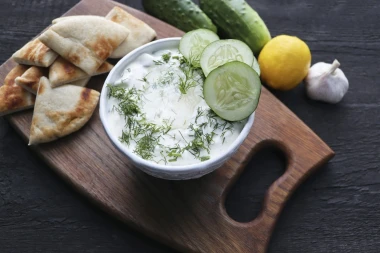 Za kremasti tzatziki umak ključan je jedan korak koji traje samo dvije minute