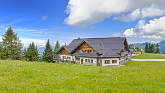 Ljeto na 1300 m nadmorske visine: Dobro do&scaron;li u Cerkno planinsku oazu koji obožavaju Hrvati