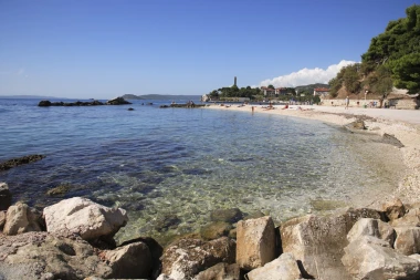 Split otkriva svoje najljep&scaron;e plaže: 5 lokacija za savr&scaron;en dan uz more