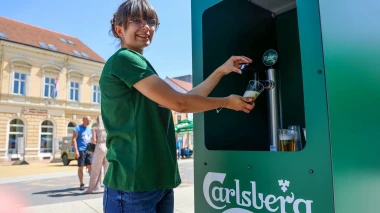 Od oglasa do mjesta okupljanja: Carlsbergov billboard nastavio turneju u Samoboru