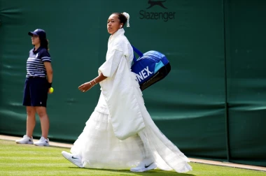 Naomi Osaka pomaknula granicu Wimbledona: Na teniskom terenu pojavila se u kimonu