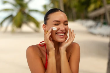 After-sun proizvodi koji će spasiti va&scaron;u kožu nakon dana provedenog na suncu