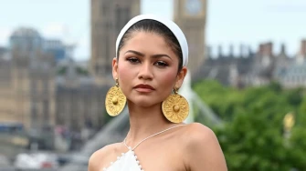 Zendaya kao grčka božica: Bijela haljina krila je genijalan detalj na leđima