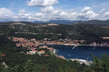 &Scaron;etnja kroz povijest u Bakru: katakombe, Turska kuća i priče koje su stoljećima bile skrivene