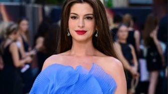 Zvijezde zasjale u Londonu, a trudna Anne Hathaway ukrala show božanskom kreacijom