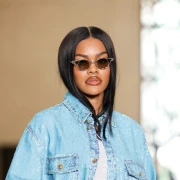 Chanelova revija u Parizu privukla slavne: od Teyane Taylor do Deneuve, svi su bili tamo