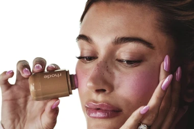 Rhode beauty hit ljeta: Prvi bronzer Hailey Bieber konačno je stigao