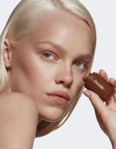 Rhode beauty hit ljeta: Prvi bronzer Hailey Bieber konačno je stigao