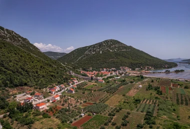 Tko jednom posjeti Ston, vraća mu se opet: Evo &scaron;to ovaj gradić skriva osim kamenica i zidina